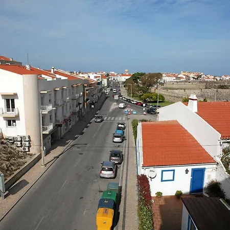 Casa Do Baloiço Peniche
